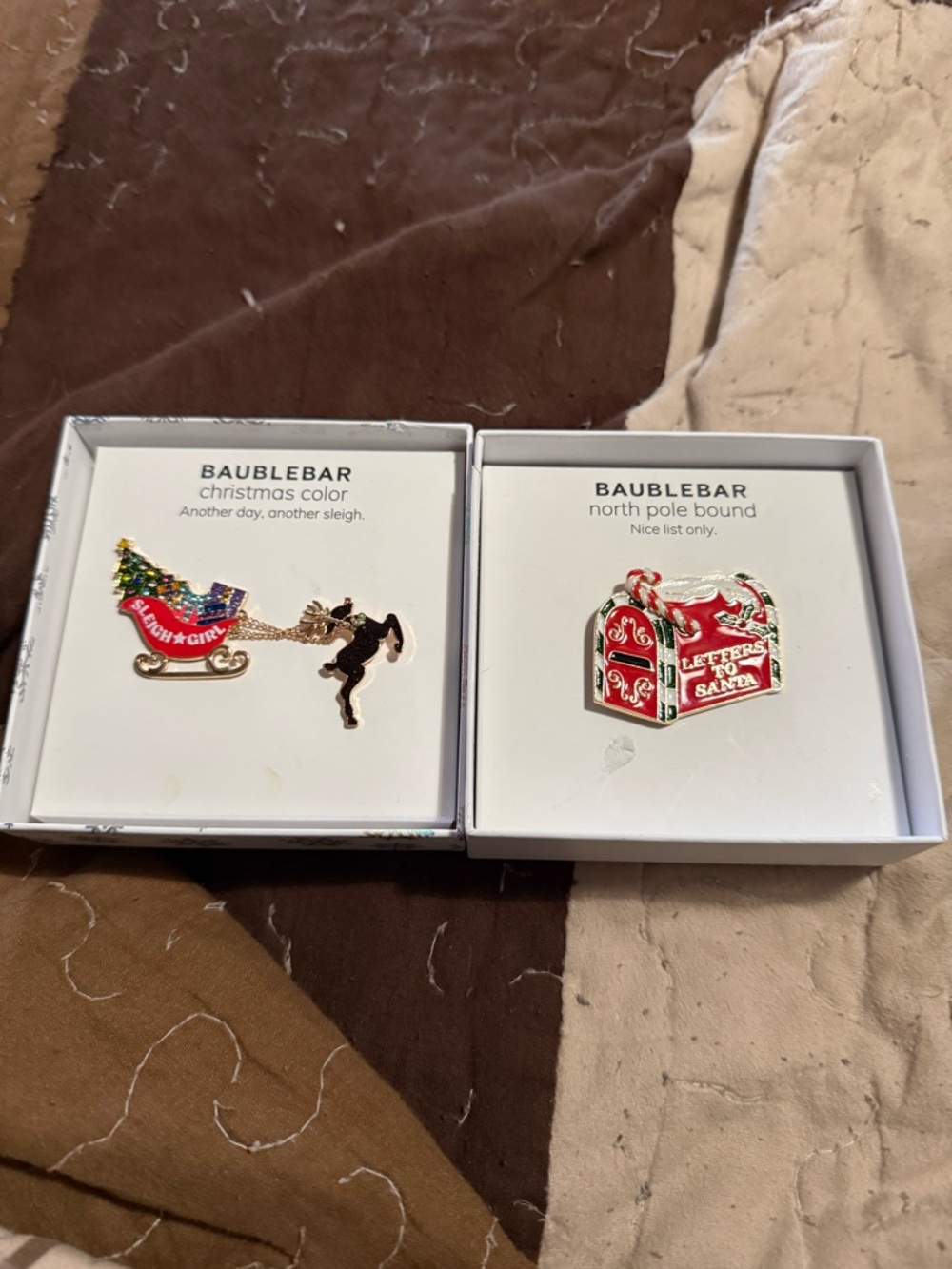 BaubleBar Red & Green Sleigh with Reindeer + Red Mailbox Pin Set